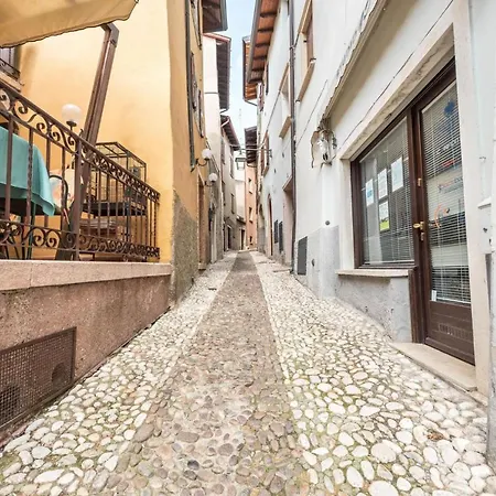 Lejlighed Borgo Con Parcheggio