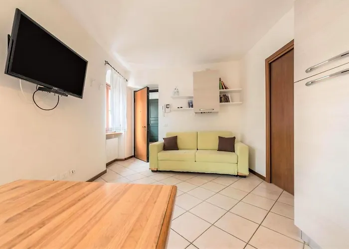 Borgo Due Con Parcheggio