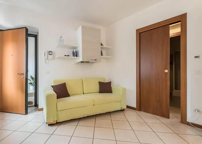 Lägenhet Borgo Due Con Parcheggio