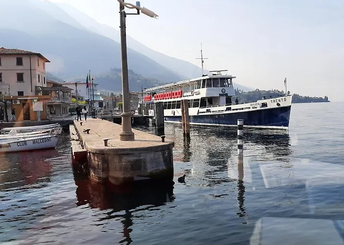 Lägenhet Borgo Due Con Parcheggio