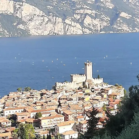 Borgo Due Con Parcheggio Διαμέρισμα *