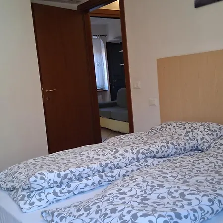 Borgo Con Parcheggio * Malcesine